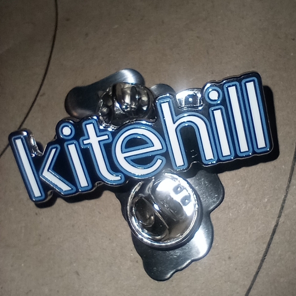 NEW Plant-Based Pin Accessory - Picture 3 of 4